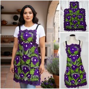 Mexican Embroidered Purple Calla Lily Zinacantan Artisan Apron